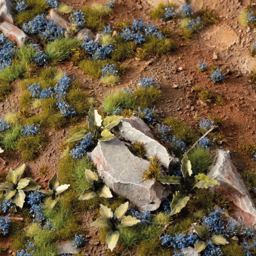 Gamers Grass Tiny Flowers - Cornflower used on a miniature scenic base