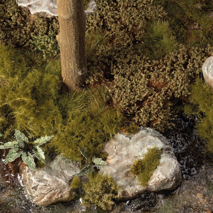 Gamers Grass Shrub Tufts - Swamp (6mm) used on a miniature scenic base