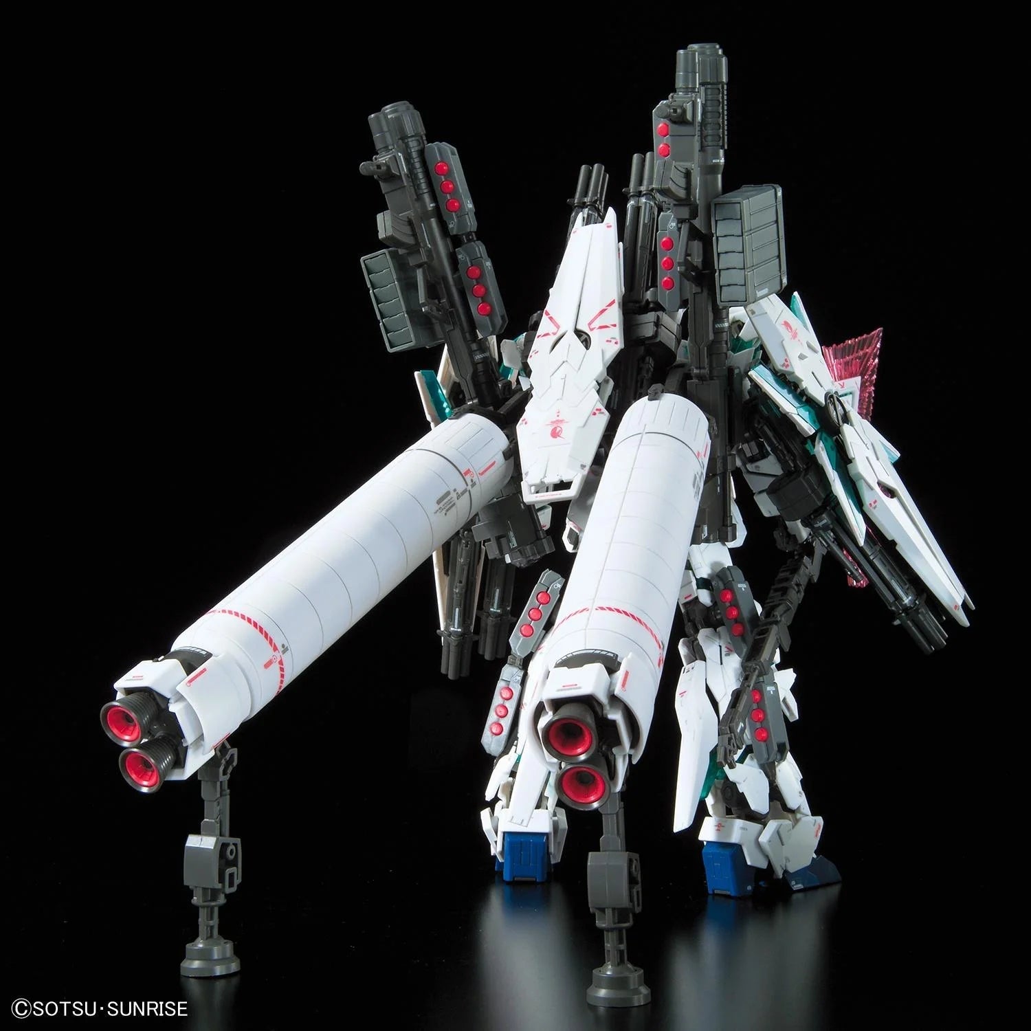 RG 1/144 Full Armor Unicorn Gundam - Mobile Suit Gundam UC